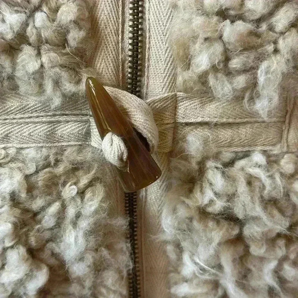 Anthropologie “Brenna” Faux Fur “Teddy” Short Coat In Cream Extra Small EUC! - Picture 11 of 16
